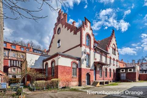 Historyczny budynek na Starym Zdroju