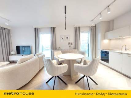 LUKSUSOWY APARTAMENT, 2 MJC POSTOJOWE, KOMÓRKA