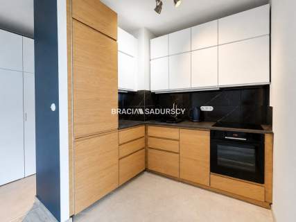 Nowe 2 pokoje po remoncie 35 m Balkon