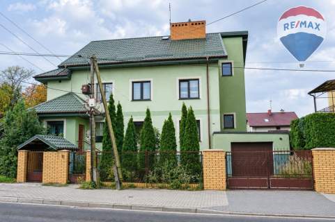 Dom 226m2, Żyrardów, 4 niezależne kondygnacje