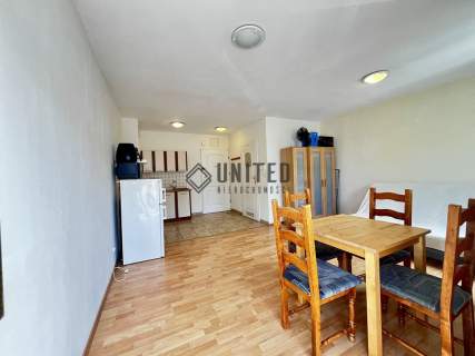 W okolicy ul. Nowowiejskiej Balkon/Piwnica