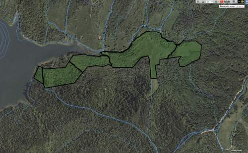 BIESZCZADY Ok 27 HA Z LINIĄ BRZEGOWĄ JEZIORA SOLI
