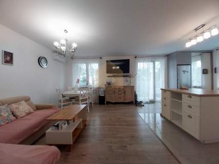 3 pokoje garaż podziemny duży balkon klimatyzacja