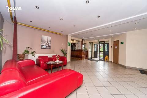 Obiekt inwestycyjny 2022 m HOTEL 73 POKOJE