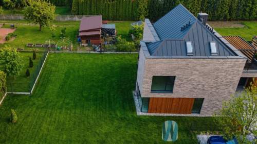 Syta Residence. Nowoczesny bliźniak na Zawadach