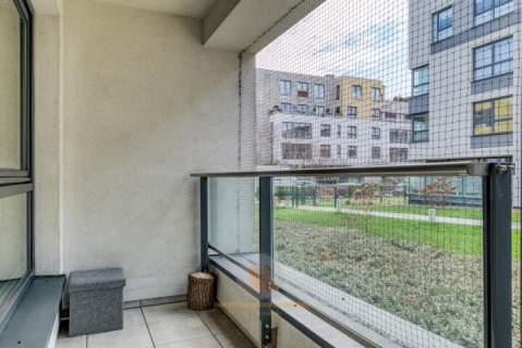 Apartament 2-pokoje, wygodny garaż, komórka na parterze