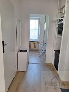 Łódź, ul. Sterlinga, 30m2, kawalerka po remoncie 