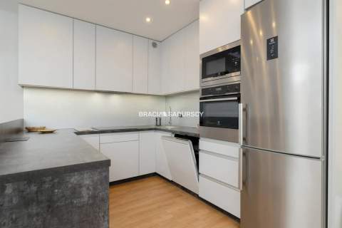 Nowoczesny 3-pokojowy apartament z balkonem.