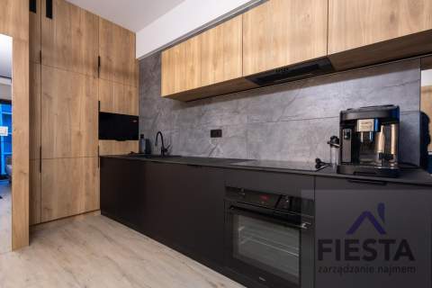 Nowoczesny apartament z garażem , Góreckiego 19