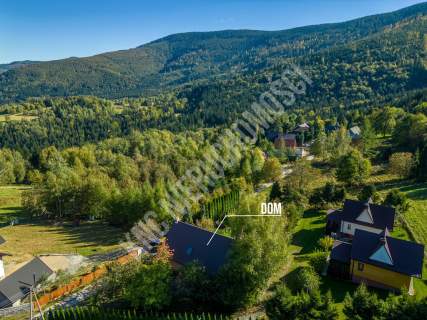 Dom w Zawoi z widokiem na góry   820 m n.p.m.