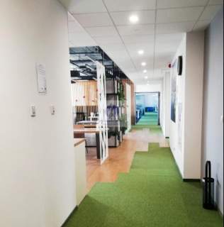 Włochy lokal biurowy 830 m2 do wynajęcia