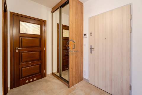 2-pokojowe z balkonem i garażem. Nowy Kleparz.