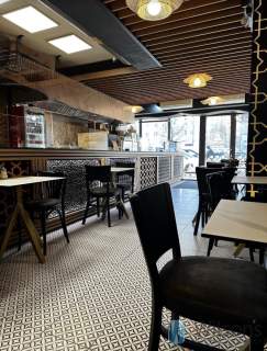 Lokal gastronomiczny 87 m Kino Femina