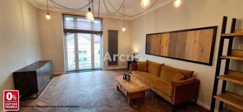 apartament z balkonem pracownia
