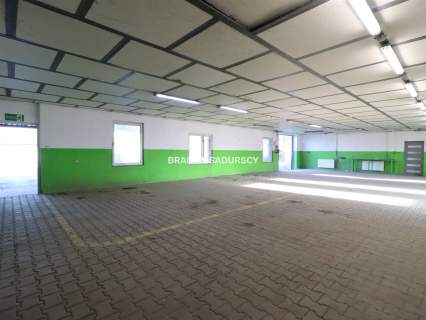 Hala 1190 m plac Igołomska
