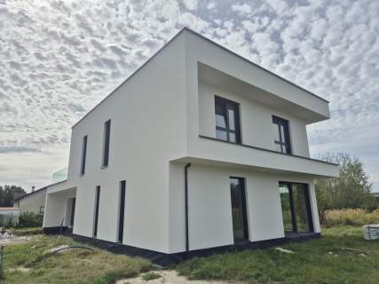 100 m od Pogorii IV Nowoczesny Dom 242 m 830m2 Działka