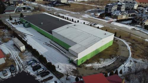 Sprzedam lub wynajmę halę, magazyn w centrum-Turek
