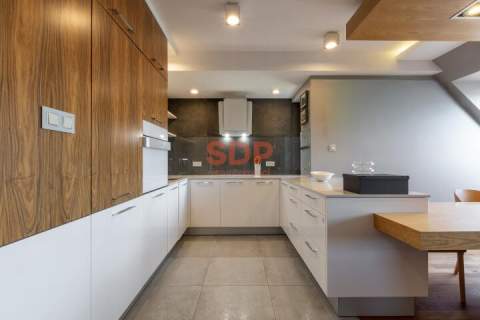 Apartament 3 pokoje 2 balkony Klimatyzacja Garaż