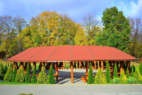 Przetarg - hotel wyposażenie