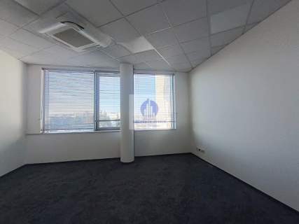 Ursus lokal biurowy 87,03m2 do wynajęcia