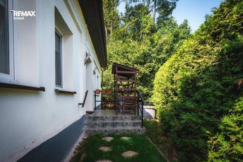 Urokliwy dom w Łazach 75m2 strych do adaptacji