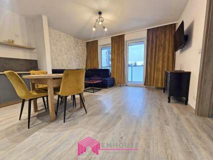 Apartament 300 m od plaży z m. postojowym i komórką lokatorską