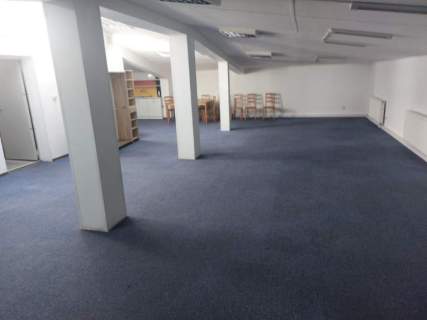 WYNAJMĘ LOKAL 210M2 4 PIĘTRO WINDA BARDZO NISKA CENA BEMOWO