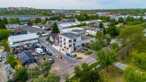 Budynek biurowo-usługowy z halą garażową - Lublin