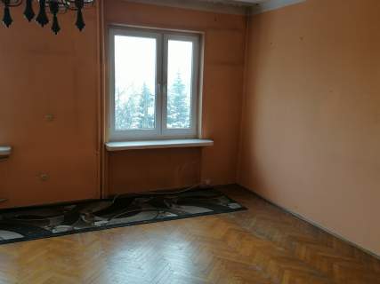 Duże mieszkanie z 2 piwnicami i 2 balkonami