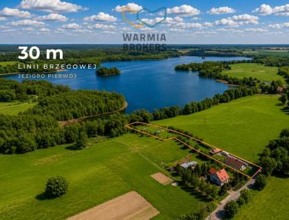 Dom nad jeziorem Pierwój linia brzegowa