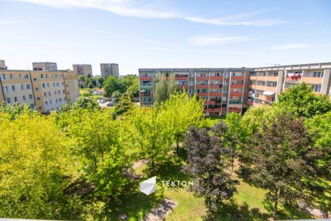 3 pokoje z balkonem, widokiem, piwnica,obok Pestki