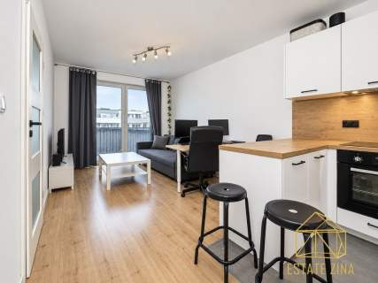 2 pokoje 35 m Balkon Złocień