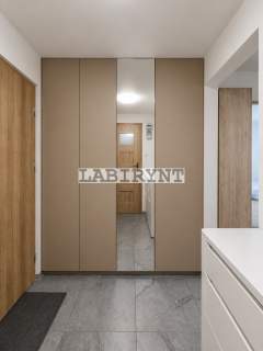 Tysiąclecie, M-3, 52m2, po remoncie, winda, balkon