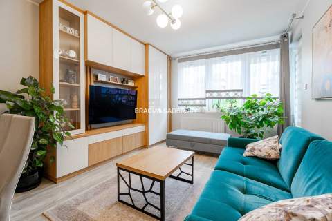 SERENADA 3POK PARKING BALKON 58,60M