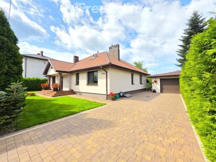 Dom z gotową przestrzenią pod biznes- 280 m2