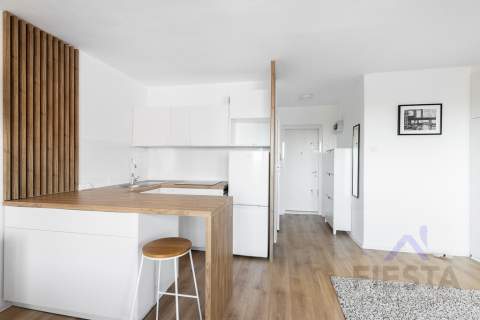 Warszawa Praga Pn Darwina kawalerka 28m2 UW