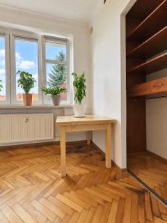 4 duże pokoje, balkon, widok, pierwsze piętro