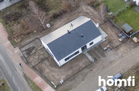 Parterowy dom w zabudowie bliźniaczej