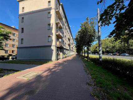 53,10 m 2 pokoje 1 piętro Dobra Cena
