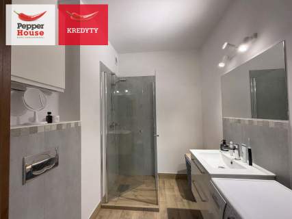 2 pokoje Balkon 9,5 m miejsce postojowe