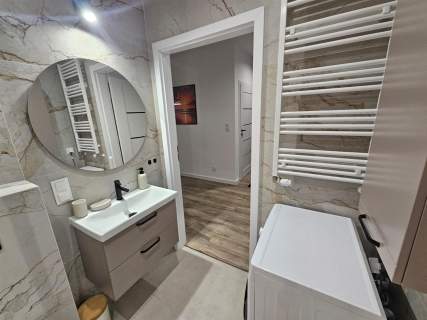 DWUPOKOJOWE 44 M2 HALA GARAŻOWA, GDAŃSK JASIEŃ
