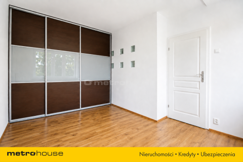 II piętro 54m blok cegła 2 balkony centrum