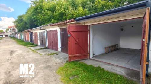 Murowany garaż z kanałem, 17.6 m2 - Ełk, ul. Piękna