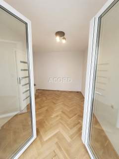 Śródmieście Muranów 3 pok loggia po remoncie