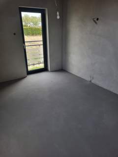 Dom jednorodzinny wolnostojący 800 m od morza w linii proste