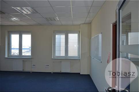 Biura 140 m2 plus magazyn
