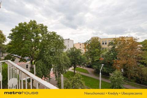 2 pokoje, pełen rozkład. Zielona spokojna okolica