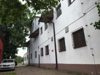 wynajmę samodzielny obiekt Michałowice niska cena