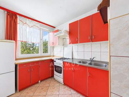4 pokoje/ 83,7 m / Karłowice.
