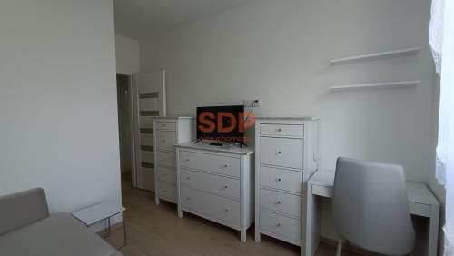 Psie Pole, os. Rycerskie, 2 pokoje, rozkład, 43 m2, loggia, komórka